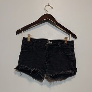 The Diva - Old Navy black shorts
